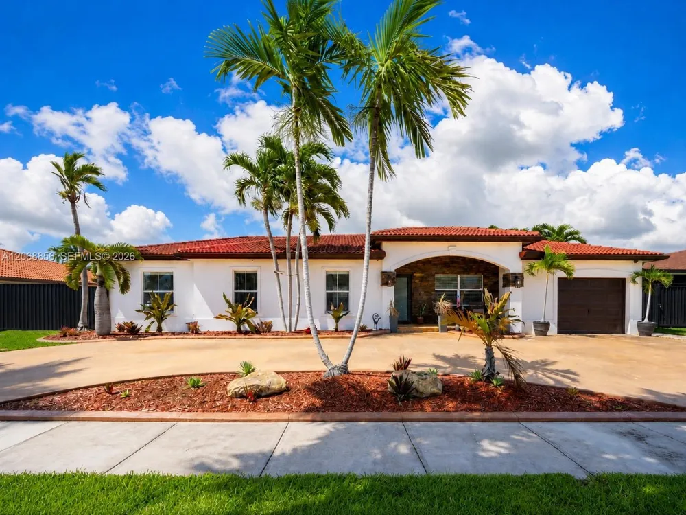 10210 SW 191st St Cutler Bay, FL 33157