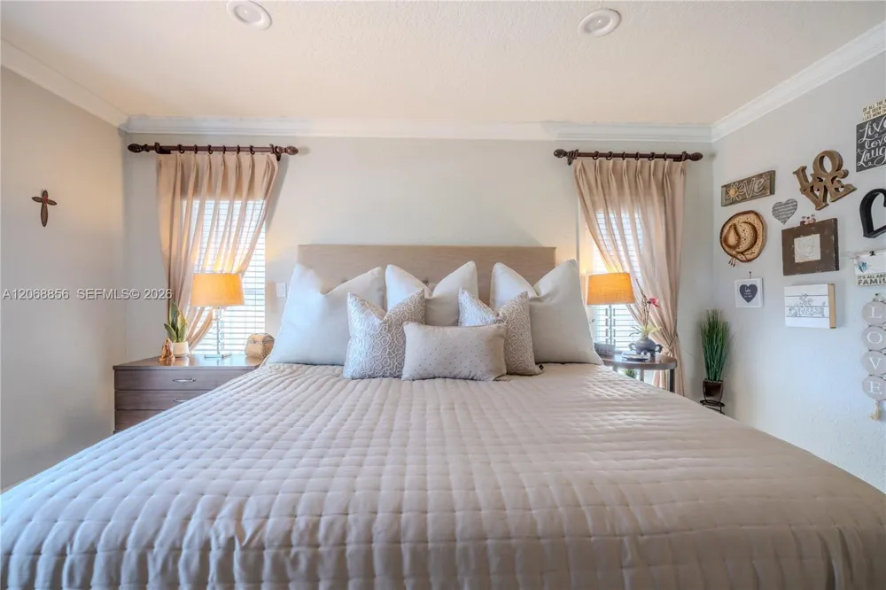 10210 SW 191st St Cutler Bay, FL 33157