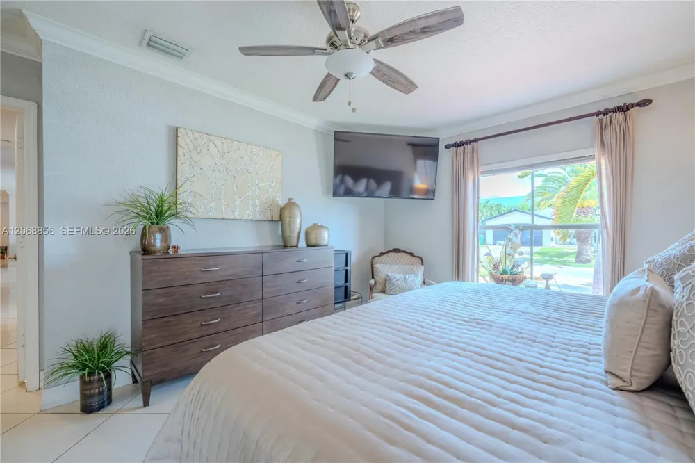 10210 SW 191st St Cutler Bay, FL 33157