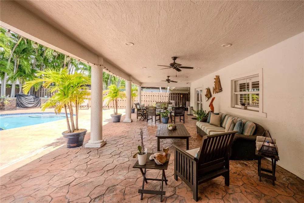 10210 SW 191st St Cutler Bay, FL 33157