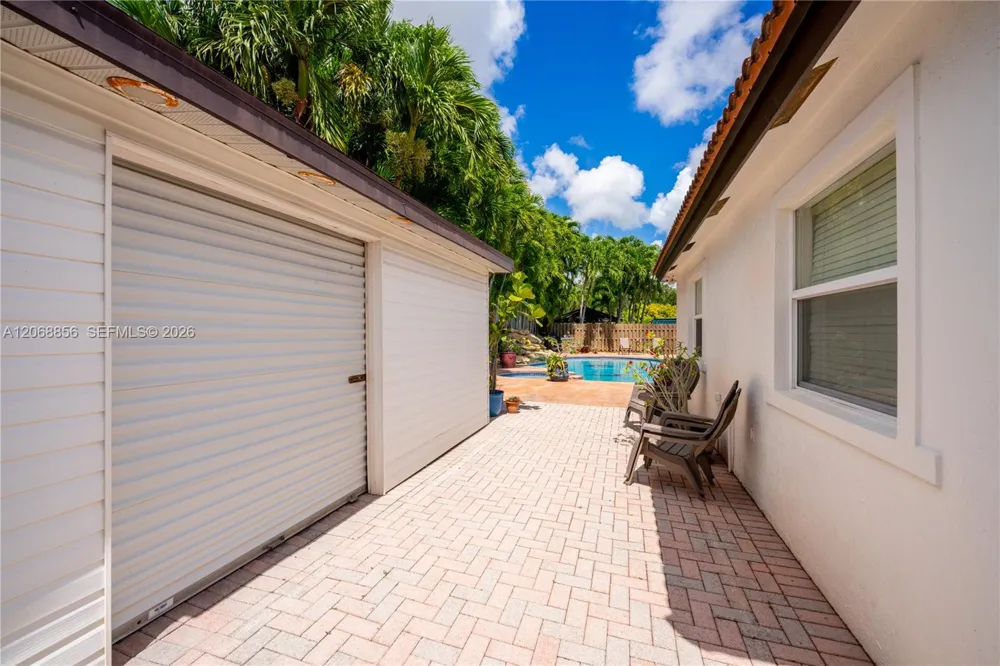 10210 SW 191st St Cutler Bay, FL 33157