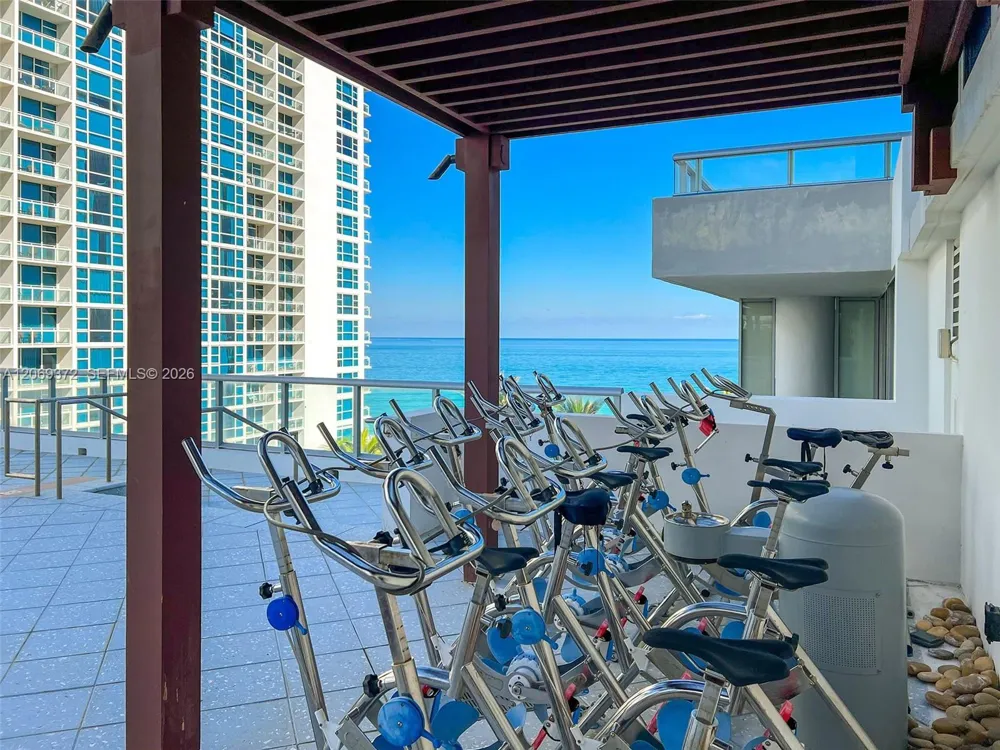 6799 Collins Ave #804 Miami Beach, FL 33141