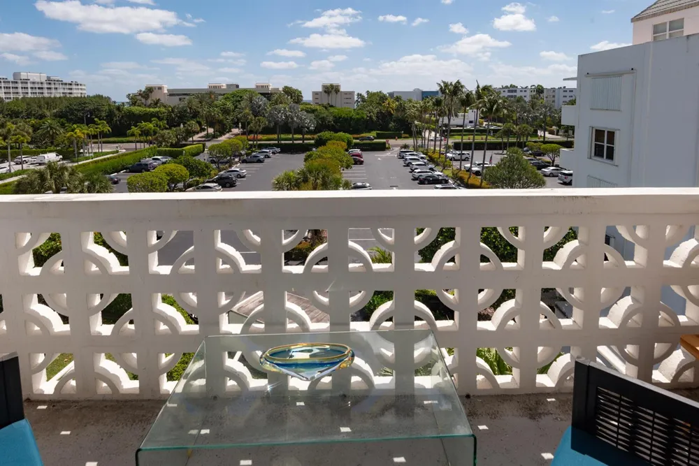 2840 S Ocean Boulevard #Unit 517 Palm Beach, FL 33480