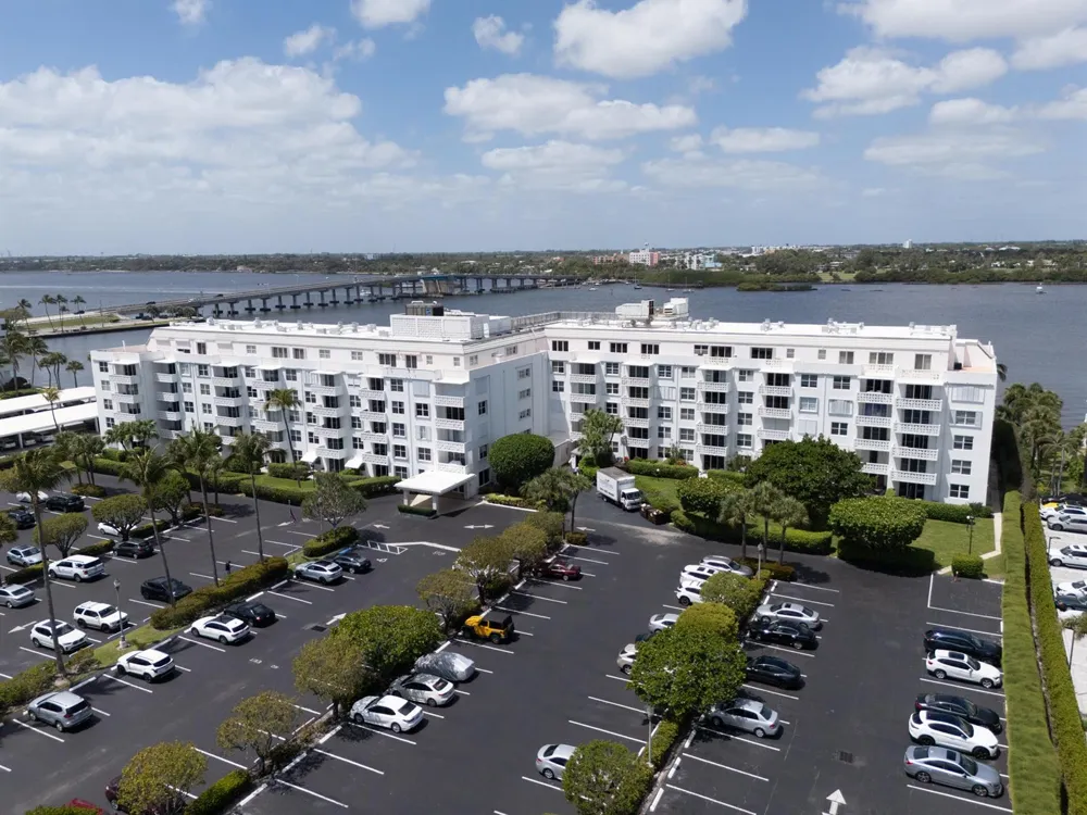 2840 S Ocean Boulevard #Unit 517 Palm Beach, FL 33480