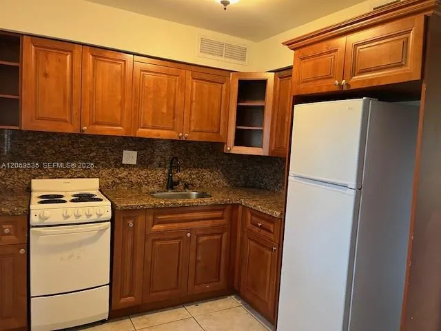 4605 SW 65th Ave Davie, FL 33314