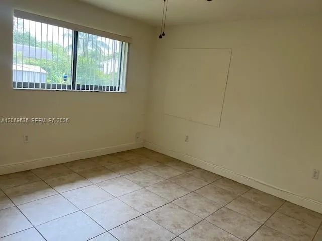 4605 SW 65th Ave Davie, FL 33314