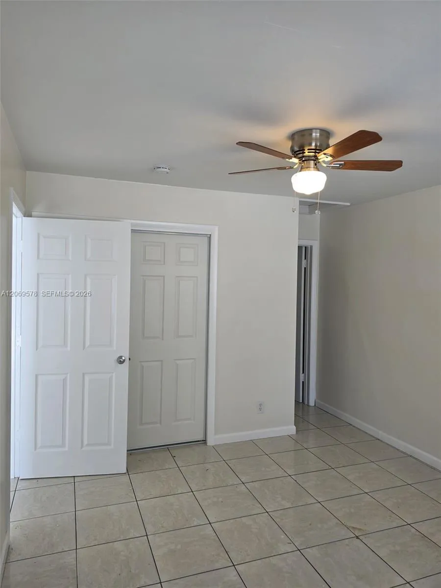 2225 Van Buren St #3 Hollywood, FL 33020
