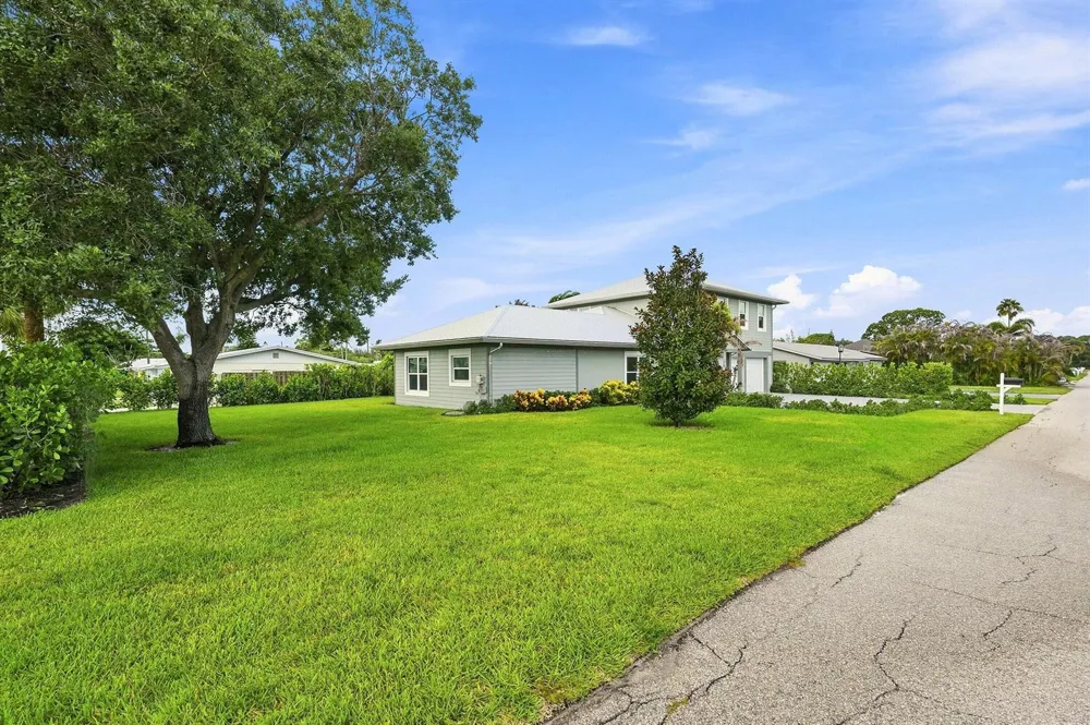 1176 NE Terrace Way Jensen Beach, FL 34957