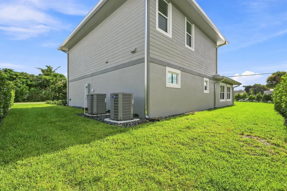 1176 NE Terrace Way Jensen Beach, FL 34957