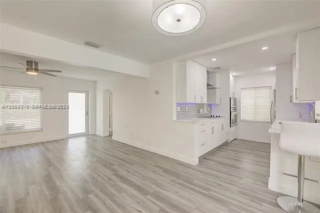 638 SW 5th Ave Fort Lauderdale, FL 33315