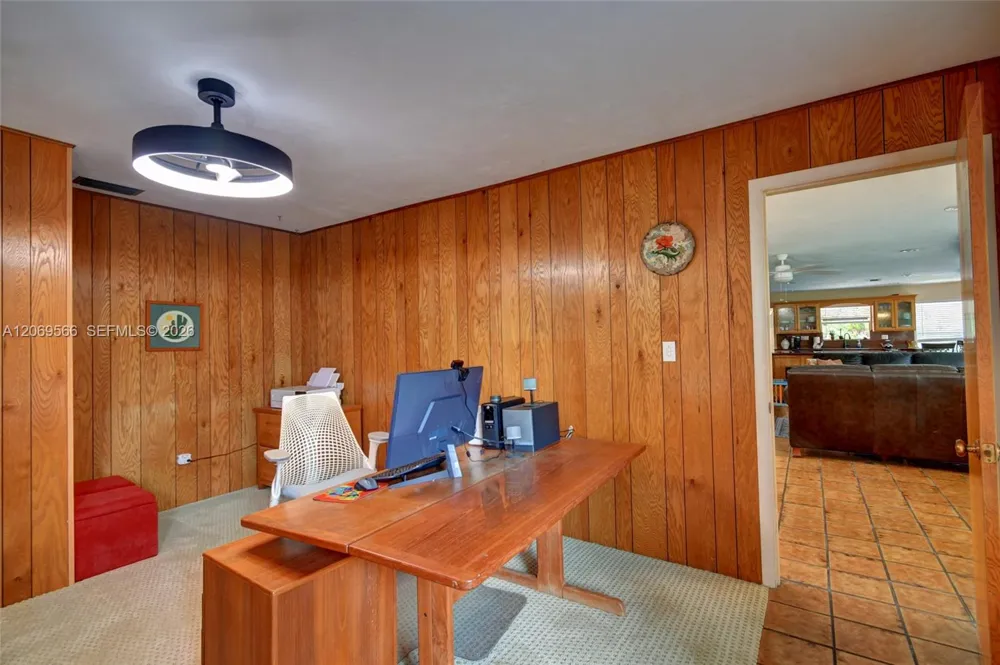318 Fifth Ave Lehigh Acres, FL 33936