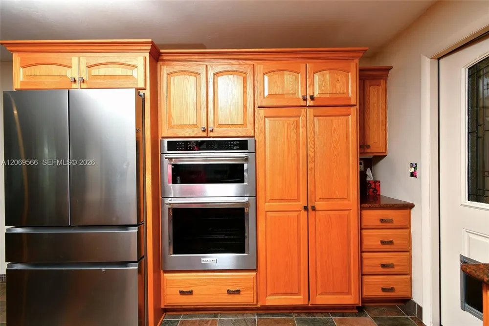 318 Fifth Ave Lehigh Acres, FL 33936