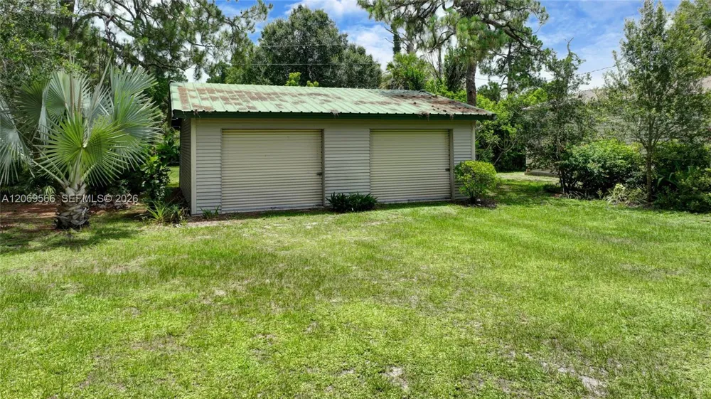 318 Fifth Ave Lehigh Acres, FL 33936