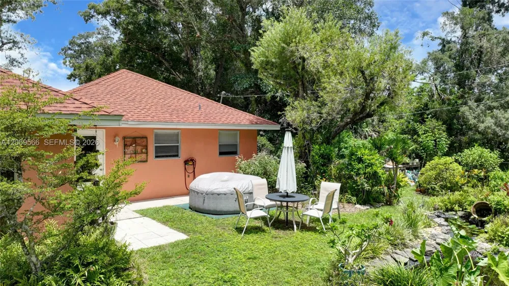 318 Fifth Ave Lehigh Acres, FL 33936