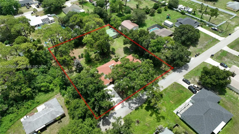 318 Fifth Ave Lehigh Acres, FL 33936