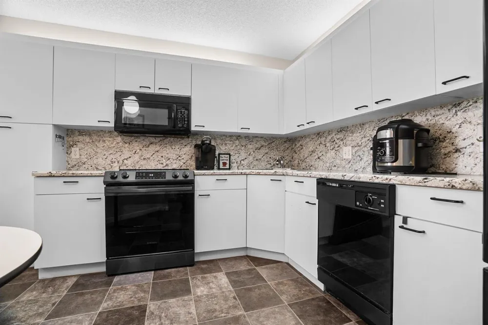 4161 Coral Tree Circle #261 Coconut Creek, FL 33073