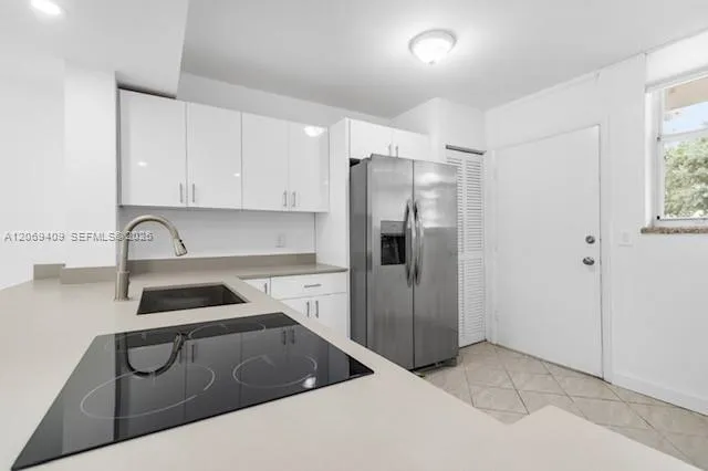 3660 NE 166th St #114 North Miami Beach, FL 33160