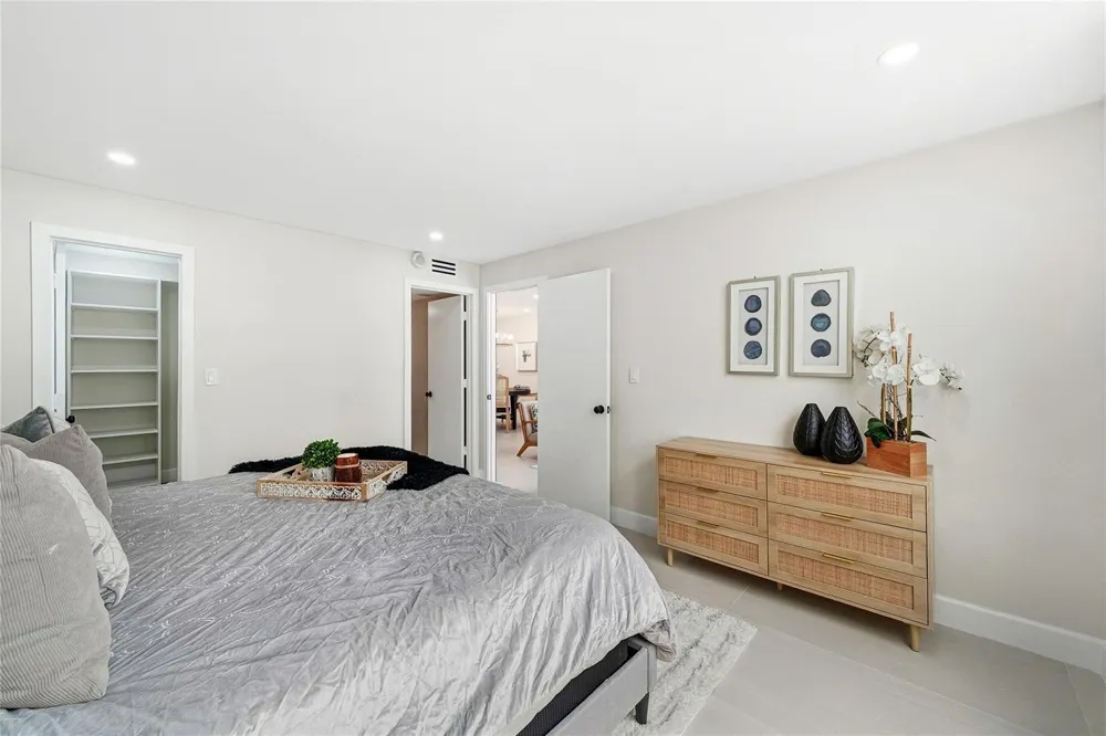 101 BRINY AVENUE #2006 Pompano Beach, FL 33062