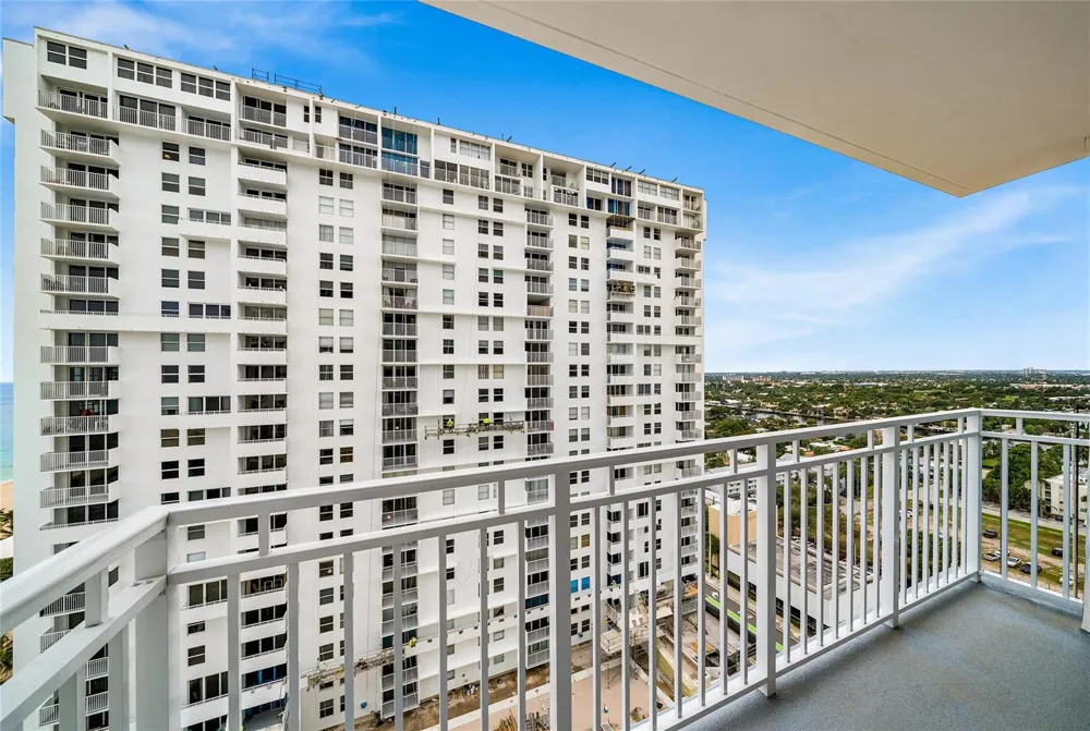 101 BRINY AVENUE #2006 Pompano Beach, FL 33062