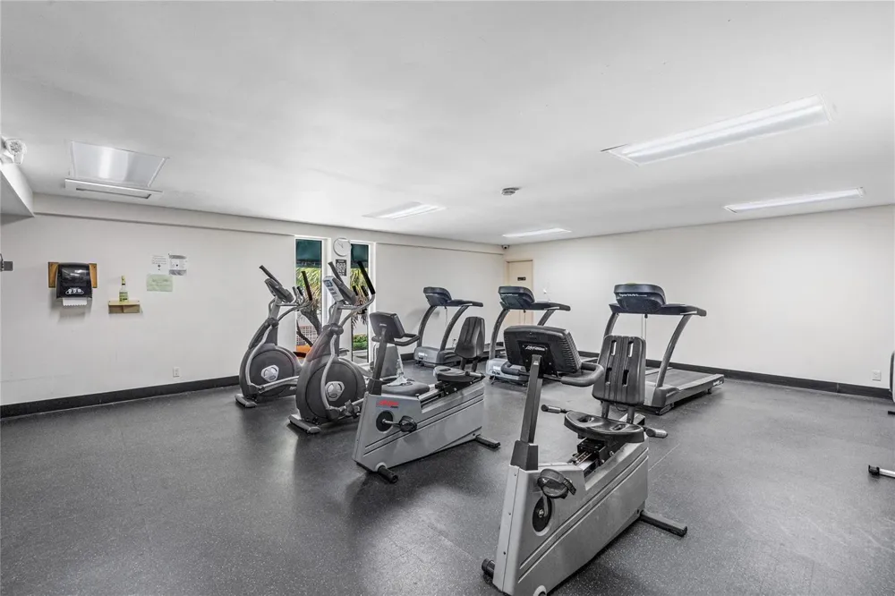 101 BRINY AVENUE #2006 Pompano Beach, FL 33062