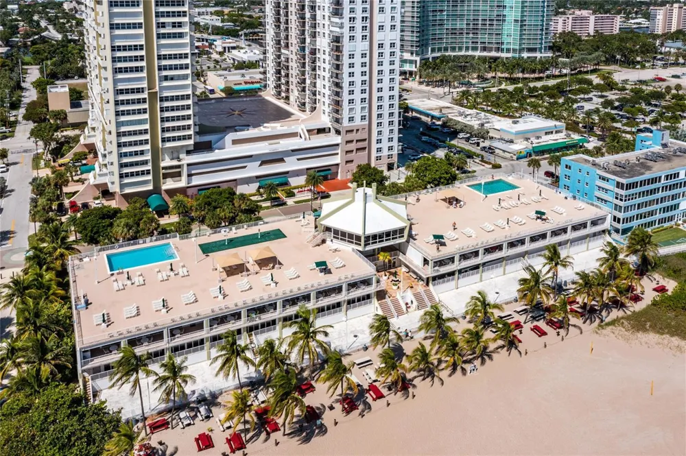 101 BRINY AVENUE #2006 Pompano Beach, FL 33062