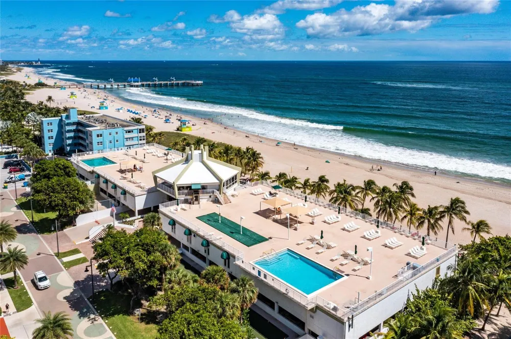 101 BRINY AVENUE #2006 Pompano Beach, FL 33062