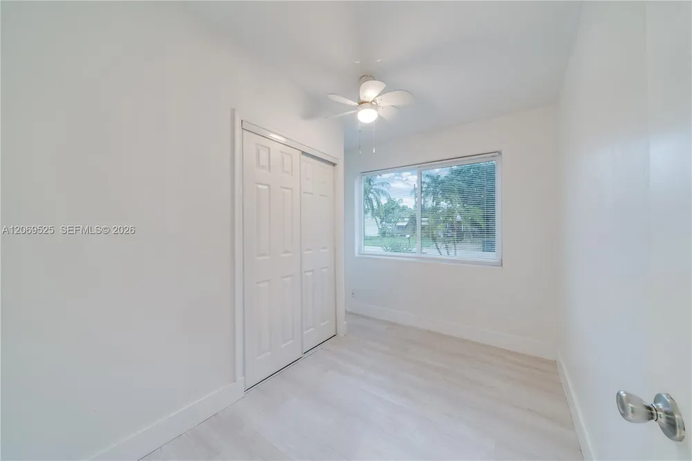 5677 Maypop Rd West Palm Beach, FL 33415