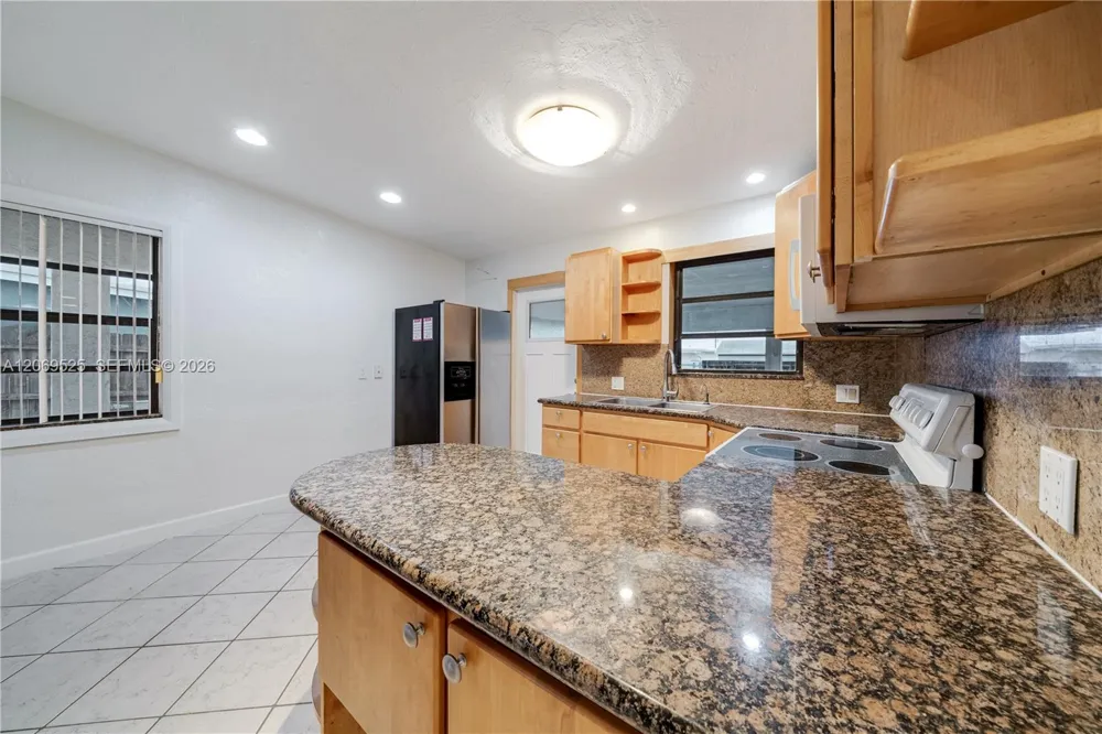 5677 Maypop Rd West Palm Beach, FL 33415