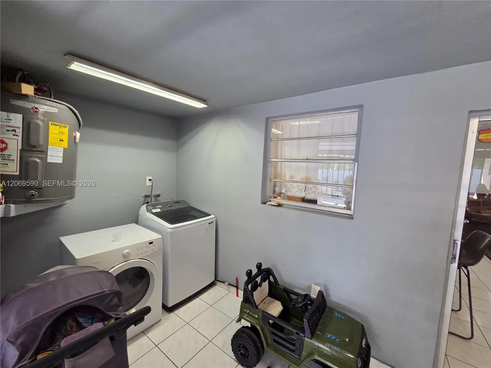 7825 W 4th Ln #0 Hialeah, FL 33014