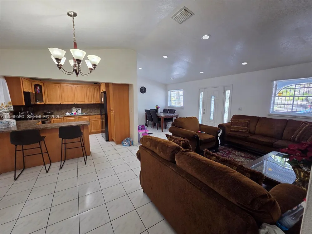 7825 W 4th Ln #0 Hialeah, FL 33014
