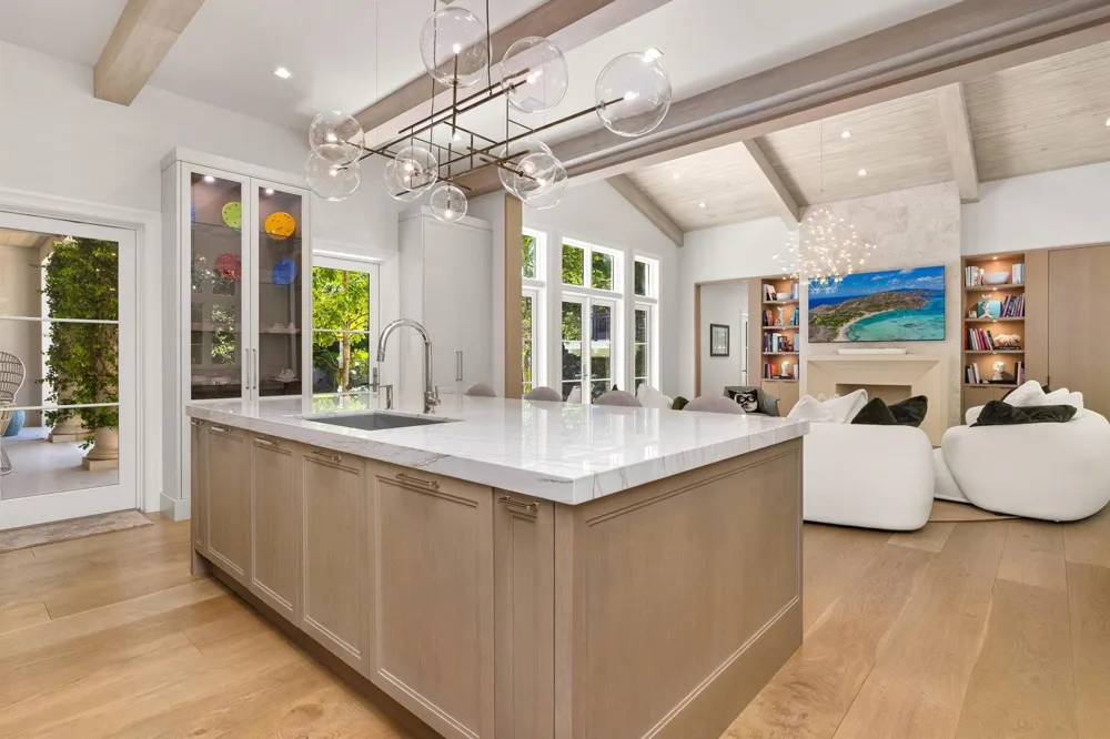 220 Jungle Road Palm Beach, FL 33480