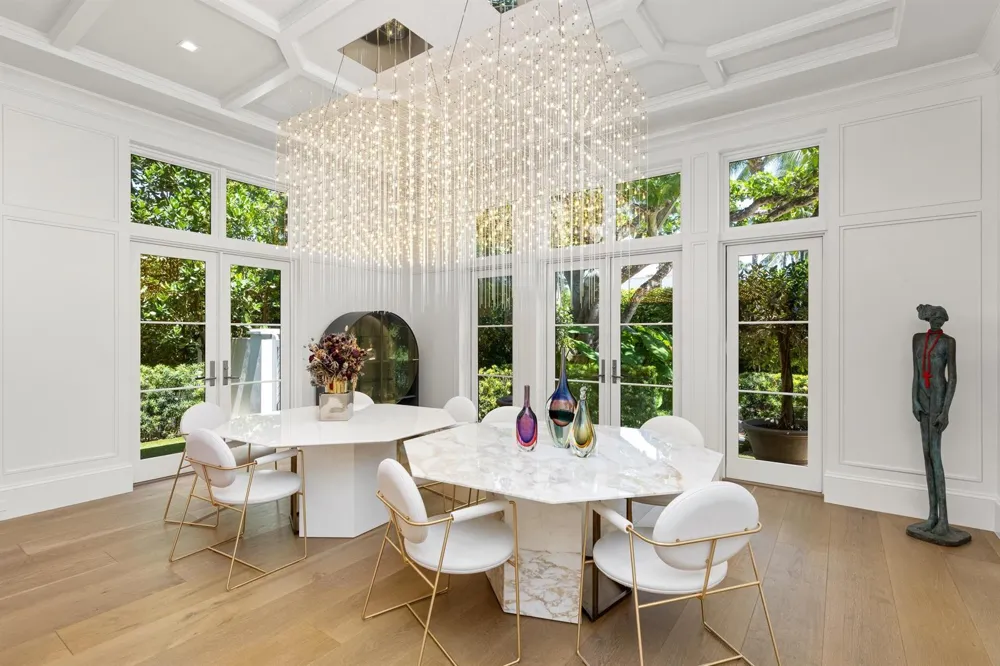 220 Jungle Road Palm Beach, FL 33480