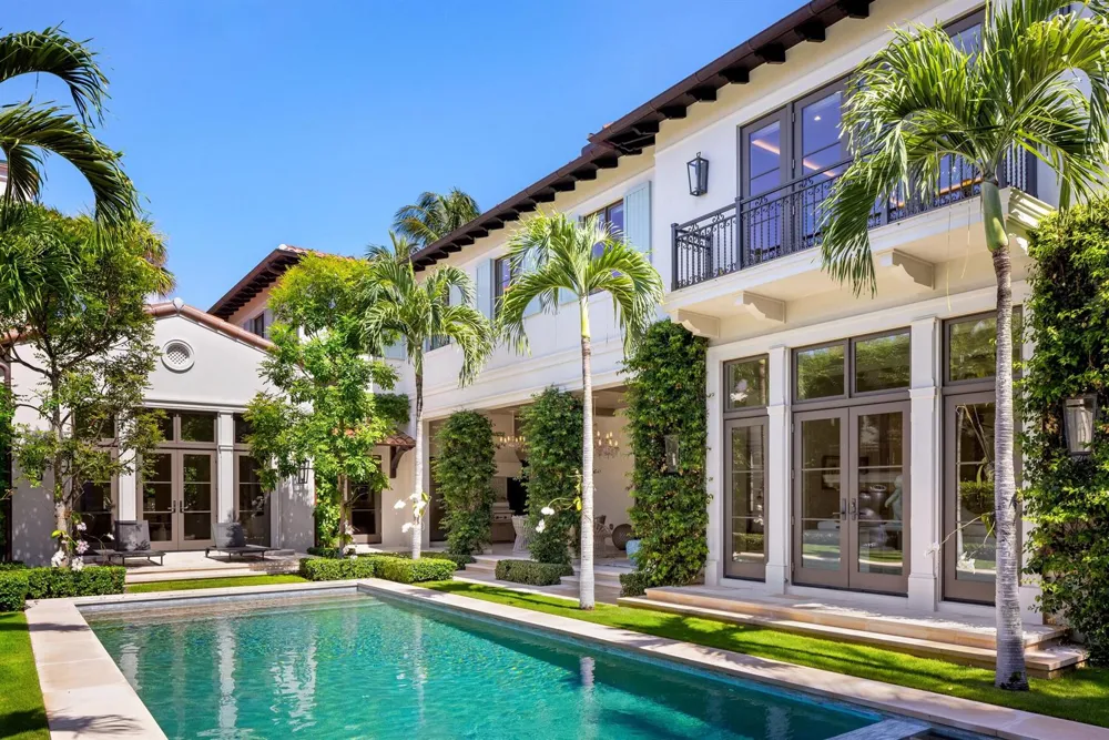 220 Jungle Road Palm Beach, FL 33480