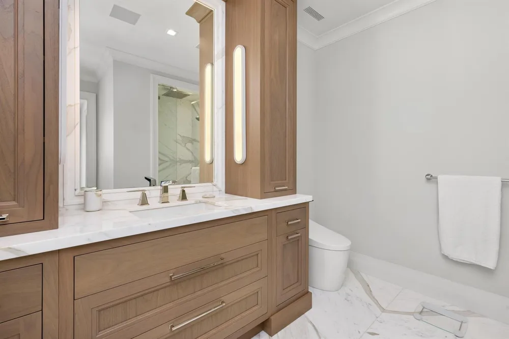 220 Jungle Road Palm Beach, FL 33480