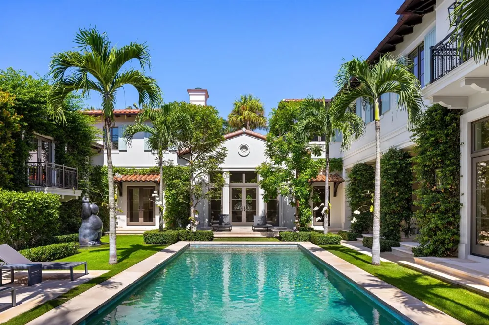 220 Jungle Road Palm Beach, FL 33480