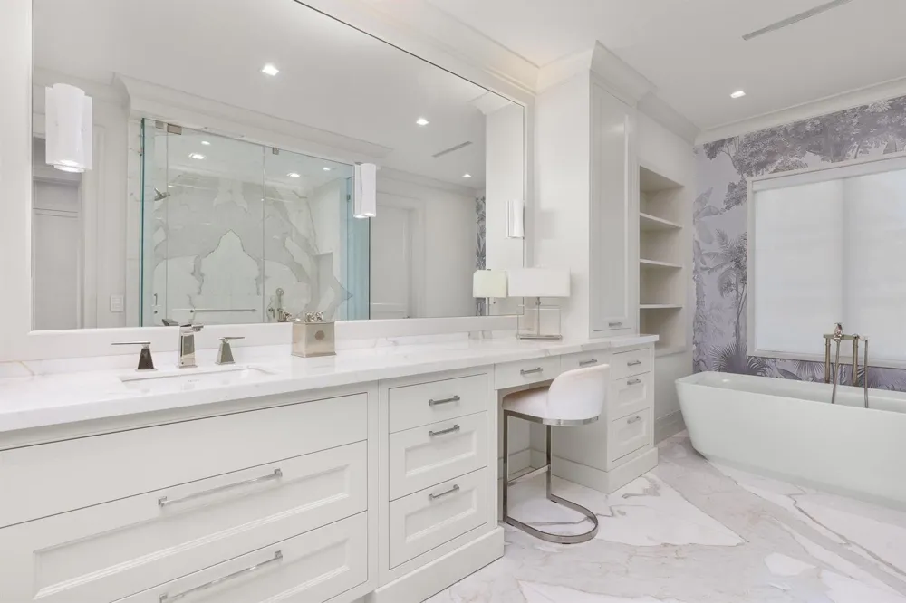 220 Jungle Road Palm Beach, FL 33480