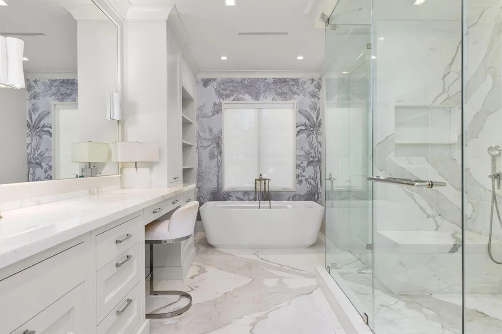 220 Jungle Road Palm Beach, FL 33480
