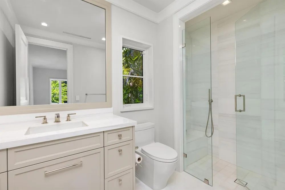 220 Jungle Road Palm Beach, FL 33480