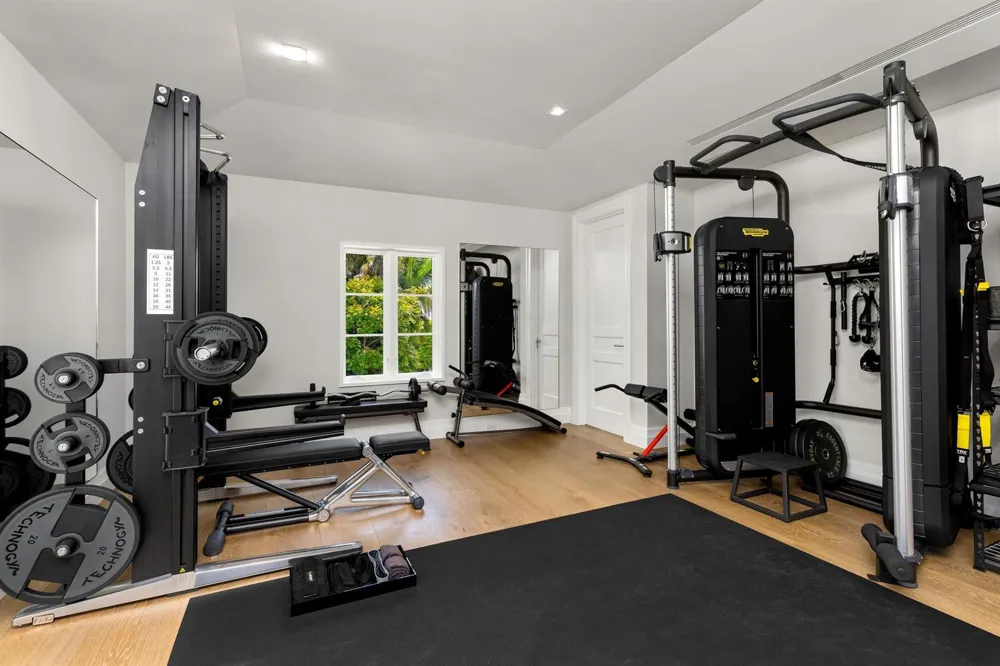 220 Jungle Road Palm Beach, FL 33480
