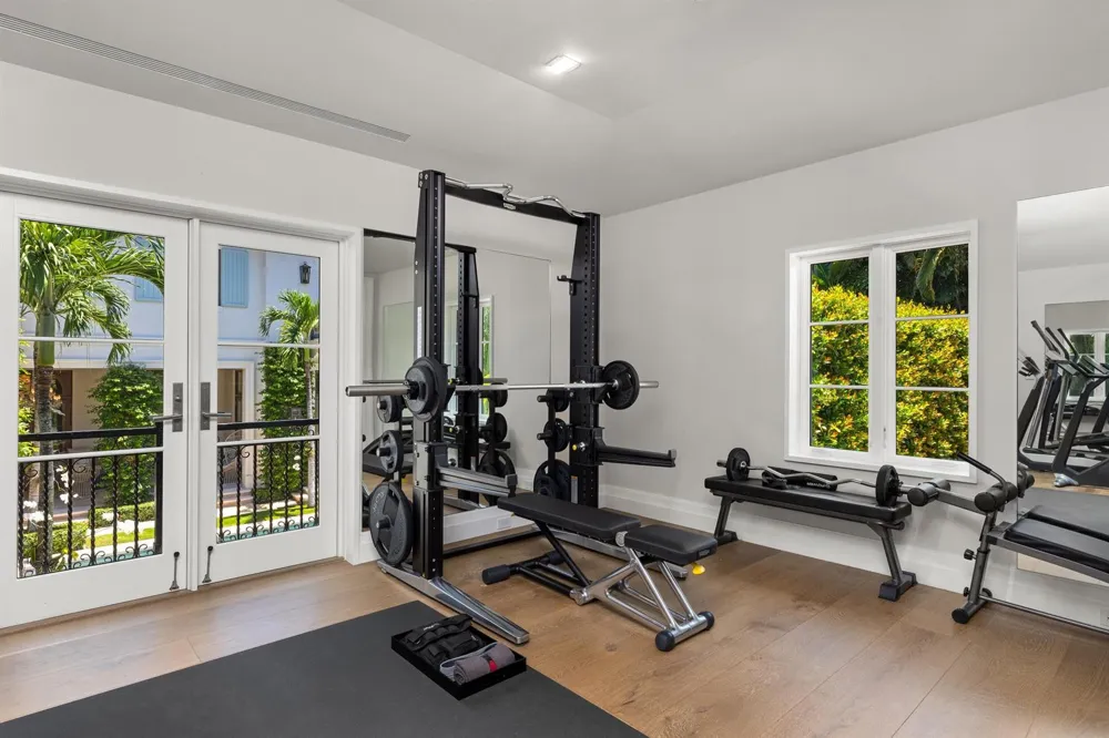220 Jungle Road Palm Beach, FL 33480
