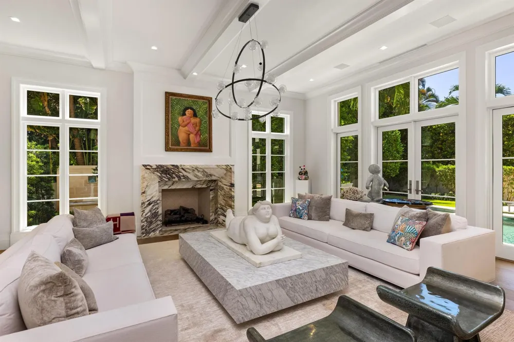 220 Jungle Road Palm Beach, FL 33480