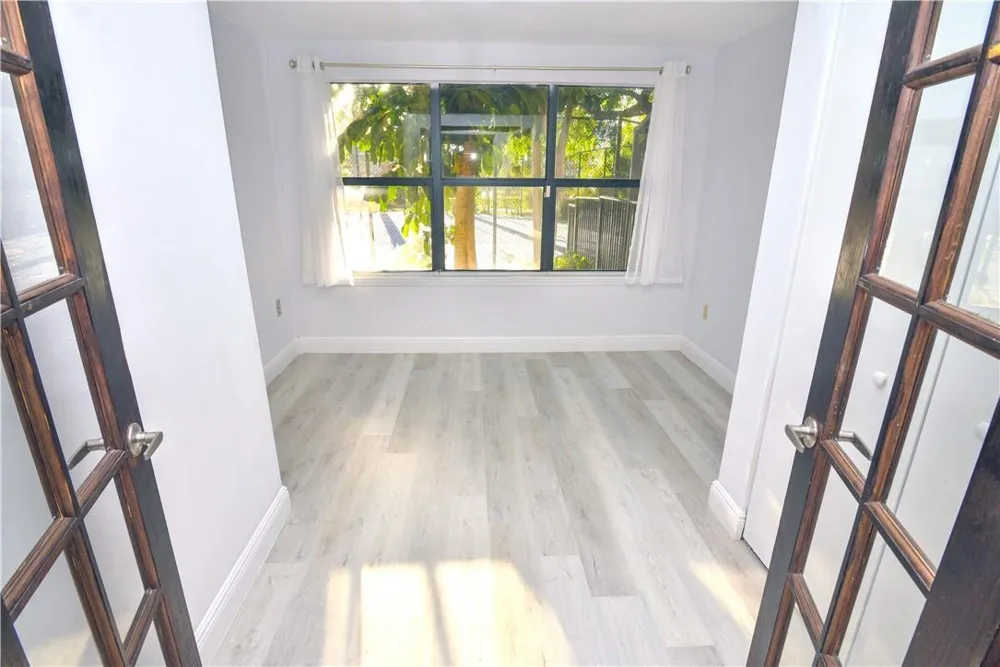 2313 CONGRESS AVENUE #12 Boynton Beach, FL 33426