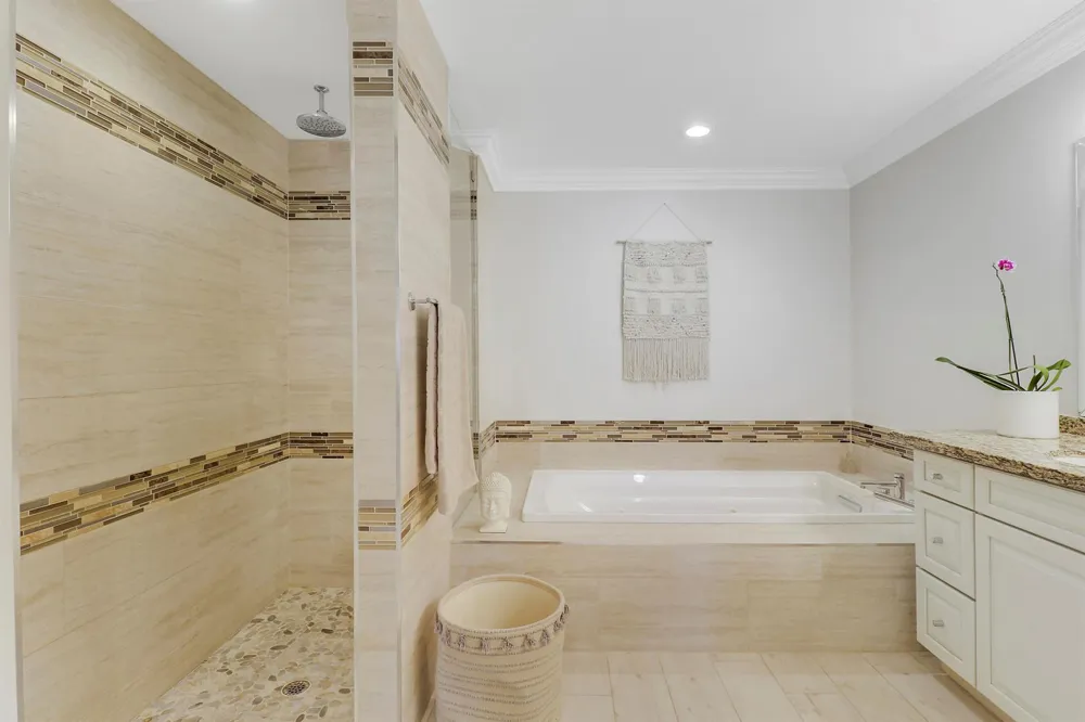 125 Harbourside Circle Jupiter, FL 33477