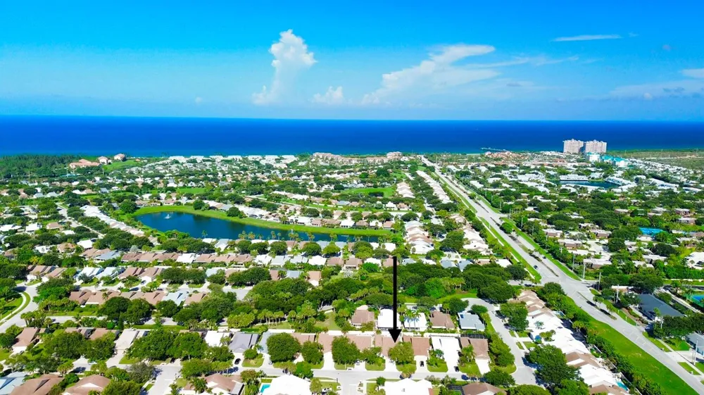 125 Harbourside Circle Jupiter, FL 33477