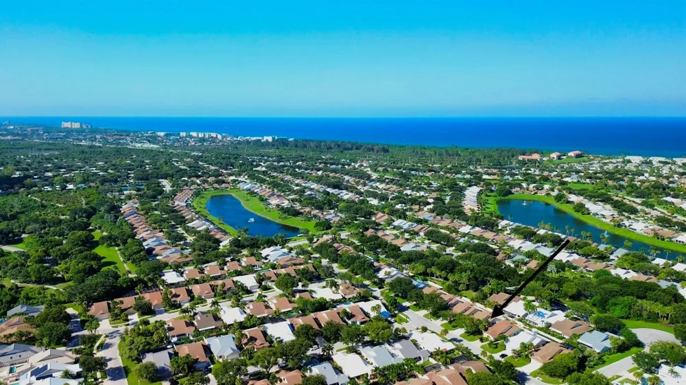 125 Harbourside Circle Jupiter, FL 33477