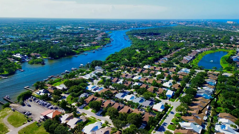 125 Harbourside Circle Jupiter, FL 33477