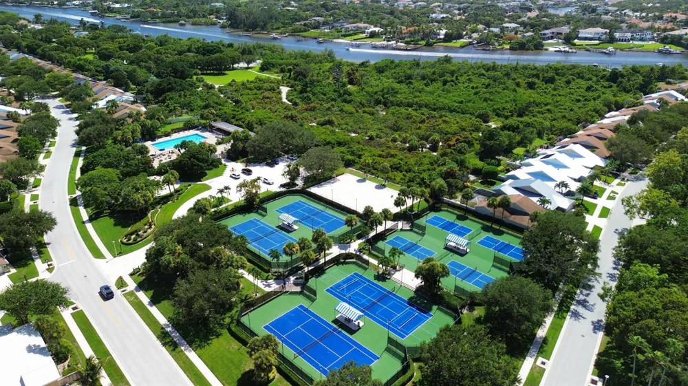 125 Harbourside Circle Jupiter, FL 33477