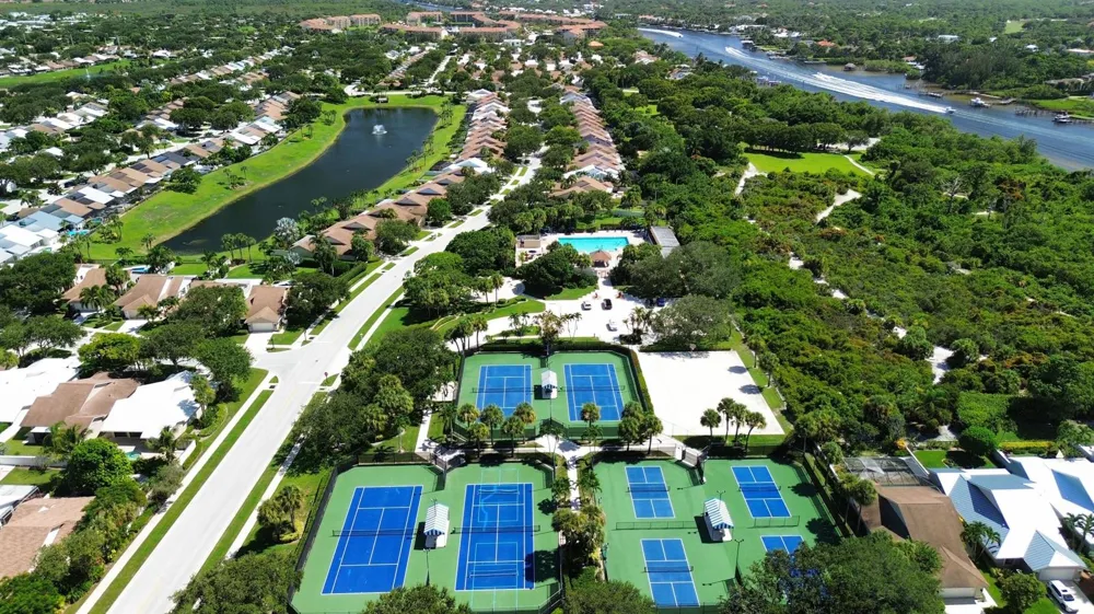125 Harbourside Circle Jupiter, FL 33477