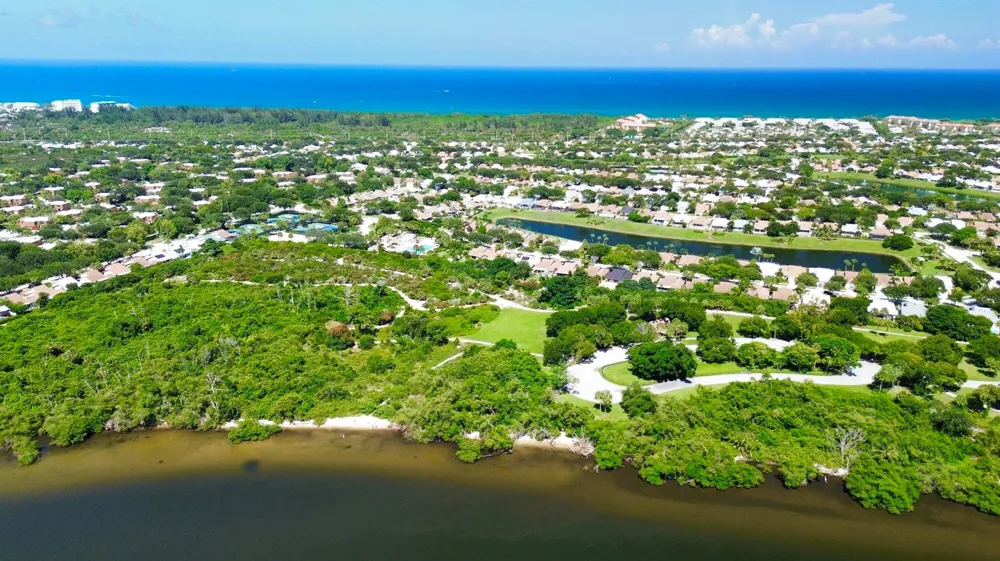 125 Harbourside Circle Jupiter, FL 33477