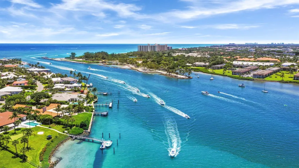 125 Harbourside Circle Jupiter, FL 33477